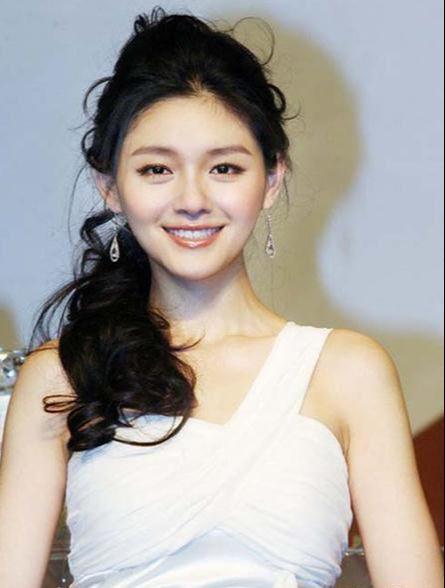 弯弯记者最新爆料大s,真相令人震惊! 第3张 弯弯记者最新爆料大s,真相令人震惊! 第3张