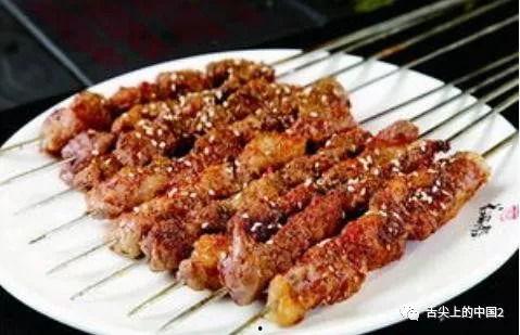 新疆羊肉串爆料视频大全,视频大全带你领略地道美食魅力  第3张